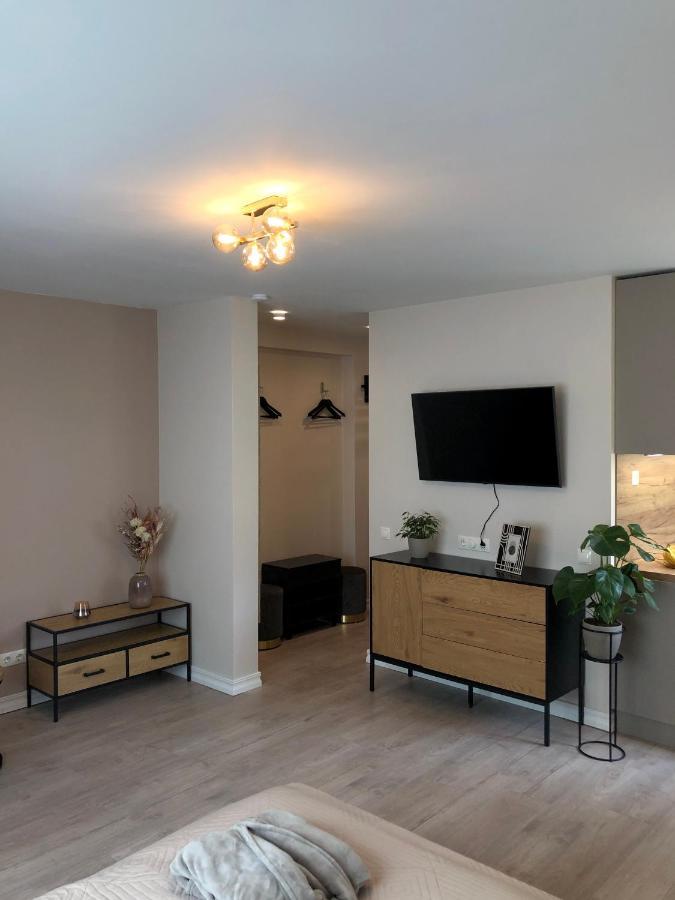 Modern Studio Apartment Near The Beach - 5 Min Walk Liepāja 외부 사진